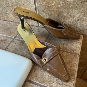 Brown faux leather mules